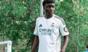 ������ 16-������� ������ �������� �������� ��� � ������� ���������� �� ���� ������