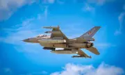 ������ �������� F-16 ����� ����� ���� �� ���������