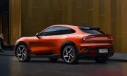 Рекорден брой поръчки за новия "джип" на Xiaomi отключи сериозни надценки на вторичния пазар