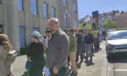 Българи извиха опашки пред секциите за гласуване в Брюксел