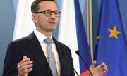 Политически съмнения тресат Полша