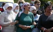 „Избягахме през оградата“: оцелели от стрелбата в Казан за преживения ужас