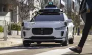������ Waymo 