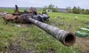 Руската армия свърши танковете! Парадът в Москва потвърди мнението на НАТО