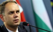 Кадиев поиска оставките на Пеевски и Станишев