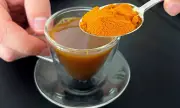 Диетолог посъветва да добавяме куркума към кафето