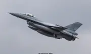Вторият изтребител F-16 пристига у нас днес