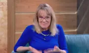 Анджела Родел: Не мога да намеря добър превод на „Ай, сиктир" на английски