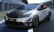 ������ Toyota ���� �� �������� Prius � ���������� ������� ���������