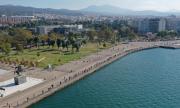 Южната ни съседка затваря баровете и ресторантите