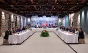 Снимка Украинската делегация пристигна в Истанбул за втория кръг руско-украински преговори