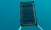 Водоустойчив ли е новият iPhone (ВИДЕО)