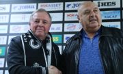 Бомба държи 40 минути на тръни вече бившия треньор на Славия (ВИДЕО)