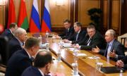 Опитват се да отдалечат Беларус от Русия