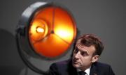 Макрон: Франция трябва да направи задължителни маските на закрити места