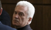 Сидеров ще чисти паметници 1 година