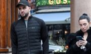 Няма да повдигат обвинение на Кайл Уокър, свалял панталоните си в заведение