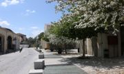 Кипър подкрепя две области