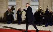 Мбапе се видя с Макрон, но новина няма!