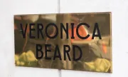 ������ Veronica Beard ����� ������ �� ����� �� ���� ��������� � ��������