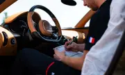 Знаете ли как Bugatti тества автомобилите си преди да ги предаде на клиент?