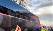 Ливърпул бере срам заради феновете си, атакували автобуса на Реал Мадрид (ВИДЕО)