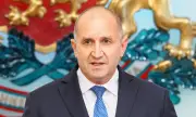 Нероденият Петко на президента: ще прави ли Радев партия