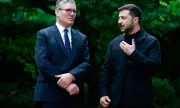 Украински политици: Зеленски става никой с последния изстрел. Войната и Западът го държат отпред