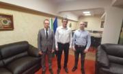 МИР: Олигархът вика: „Дръжте олигарха!”