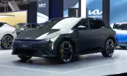 ������ ���������� Kia EV4 �������� � 300 ������ ���� � ���������� ��������