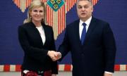 Орбан застана зад проправителствена медийна империя