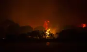 Горски пожар затвори пътя към Измир