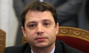 Делян Добрев: ВМЗ Сопот няма да последва съдбата на Кремиковци