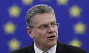 ЕС към САЩ след заканата на Тръмп за митата: Искаме уважение, а не заплахи. Работим добросъвестно по споразумението