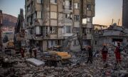 Инфекции, студ, измръзвания: страданията на хората в Турция