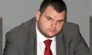 Делян Пеевски пак от Пазарджик щурмува парламента