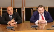 Политиката като игра на зависимости