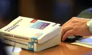 20 години затвор за жена, пребила бебето си почти до смърт