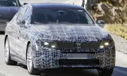 Новата пета серия на BMW се появи на пътя
