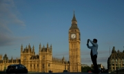 Великобритания се обяви за Brexit