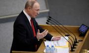Путин подкрепя ограничени мандати за президента