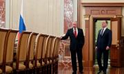 Къде Путин и Медведев посрещат Великден