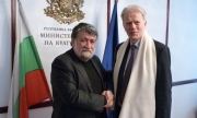 Франция ни помага за председателството на ЕС