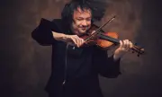 Поразителният виртуоз Сергей Крилов пристига начело на Литовски камерен оркестър