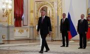 Защо напуска американският посланик в Москва?