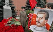 Правнукът на Сталин съди баща си за наследство в Русия