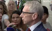 Денков: БМВ-та купихме, а още не знаем какво се случва с техниката за гасене на пожари