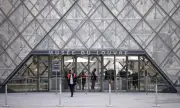 Лувърът увеличава цените на билетите си за посетители извън ЕС и ЕИП