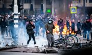 Невиждани агресия и вандализъм по улиците на Нидерландия