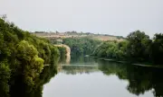 Спасиха две момчета от пълноводната река Вит край Садовец